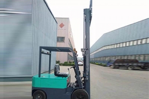 電動叉車電池如何安全使用？