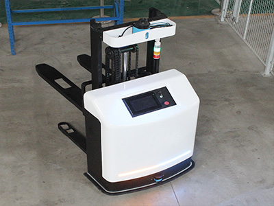 電動(dòng)叉車