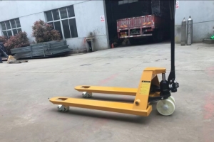 手動(dòng)液壓叉車的液壓缸有哪些常見(jiàn)的故障？